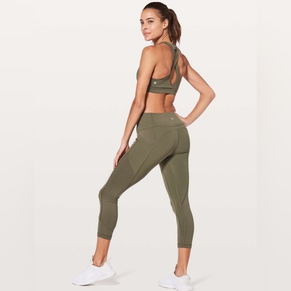 LULULEMON Sz 6 All the Right PlacesLeggings Side and Card Key Pocket Olive Green - Picture 2 of 13